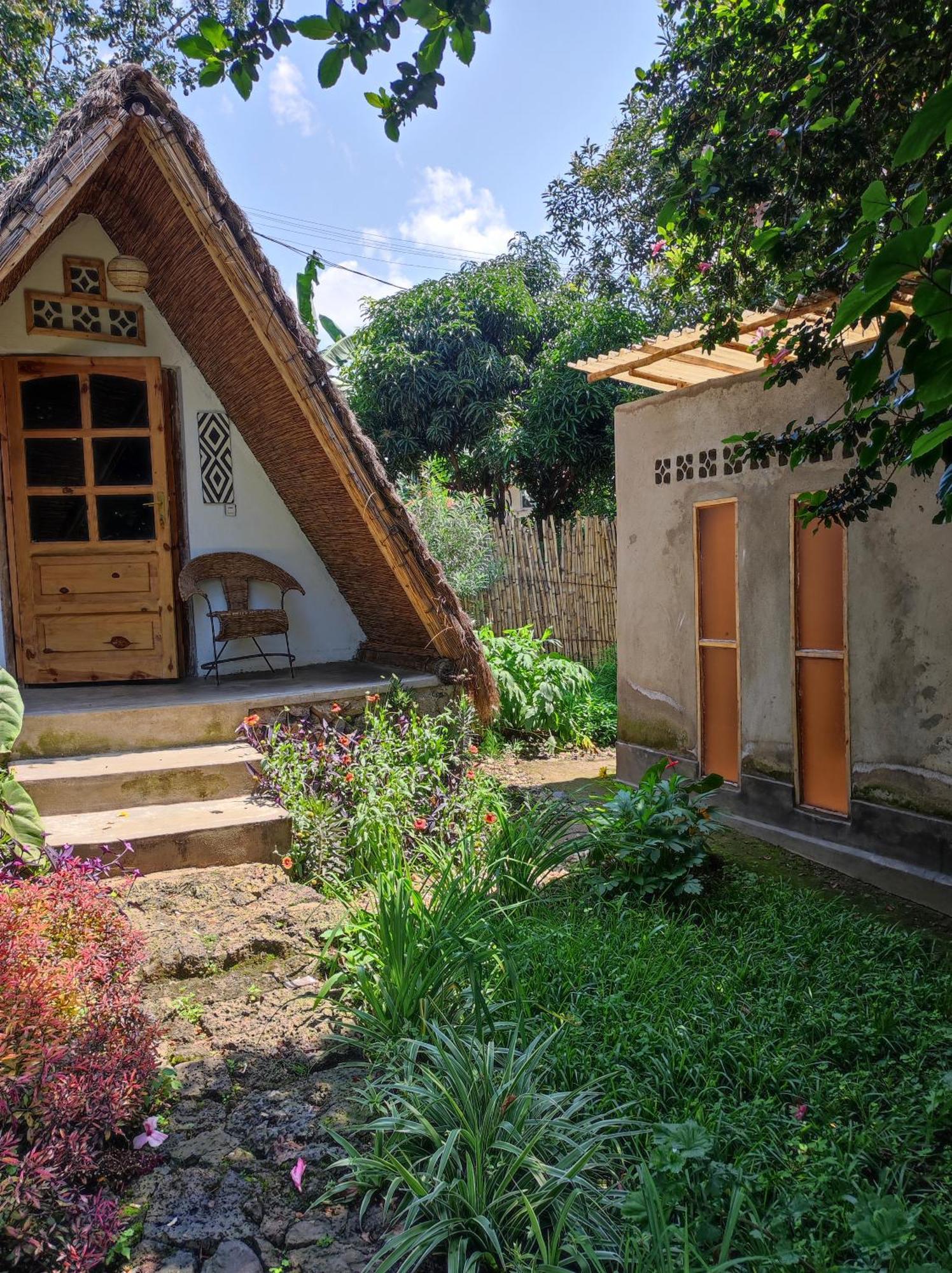 Inzu Lodge Gisenyi Esterno foto
